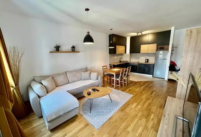 Central City Lux Apartments