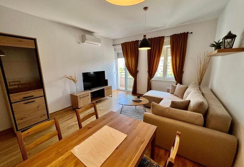 Central City Lux Apartments