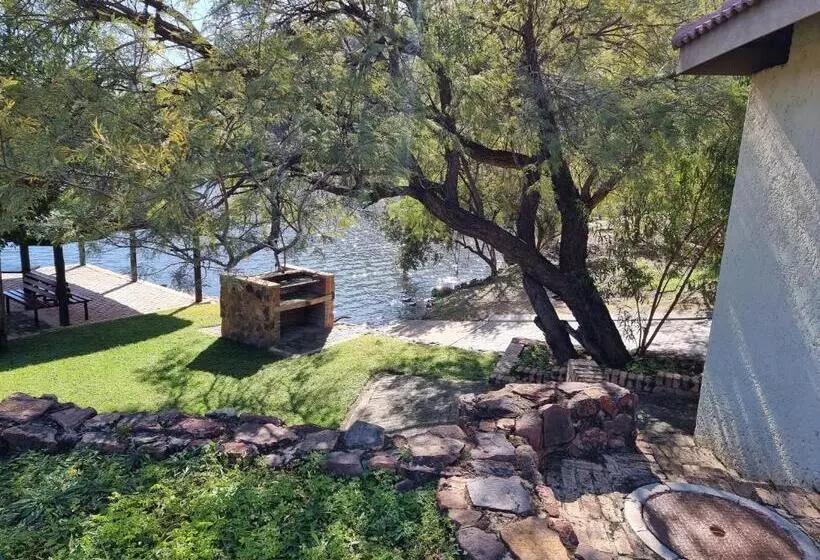 Fish Eagle Manor, Warmbaths