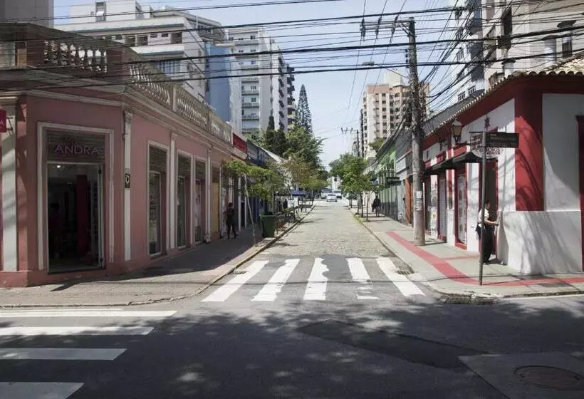 Joia De 1 Quarto A Poucos Passos Da Beiramar P693