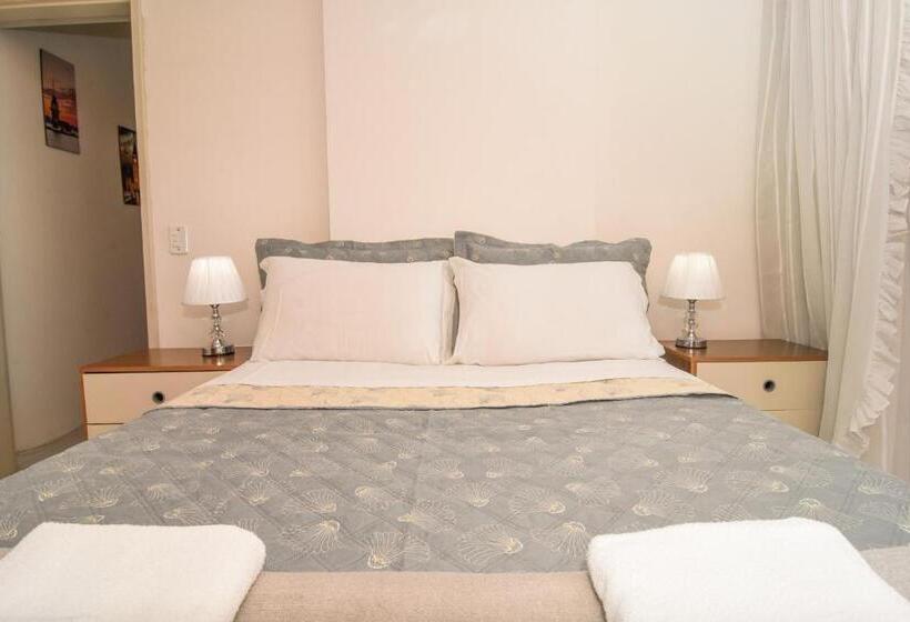 Joia De 1 Quarto A Poucos Passos Da Beiramar P693