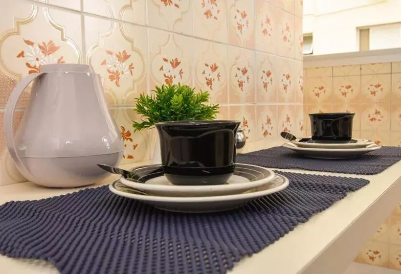 Joia De 1 Quarto A Poucos Passos Da Beiramar P693