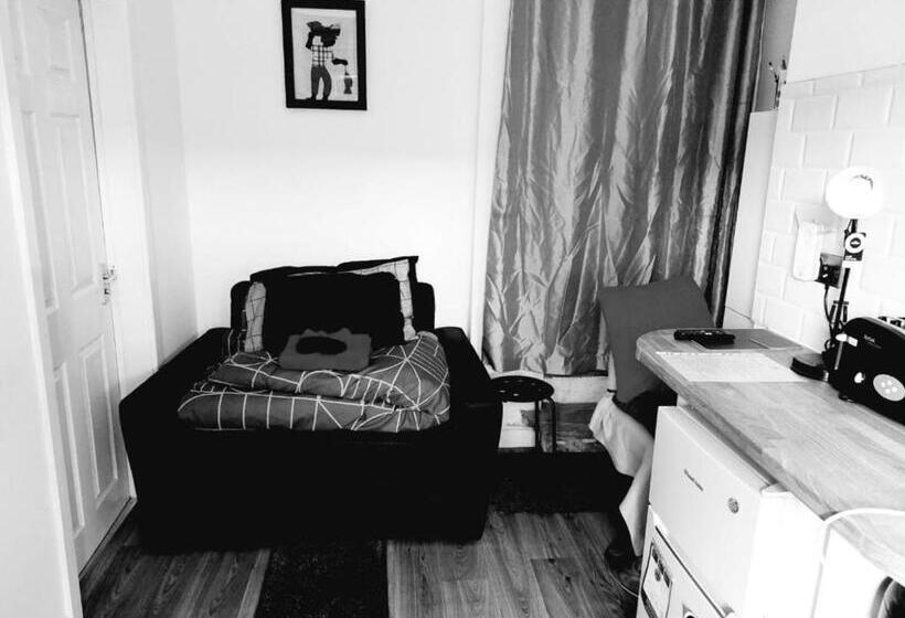 Limpenny Garden Flat