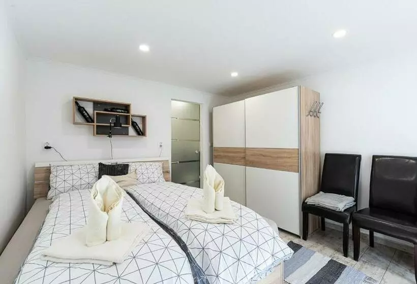 Majatalo Maul   Lator Vendégház