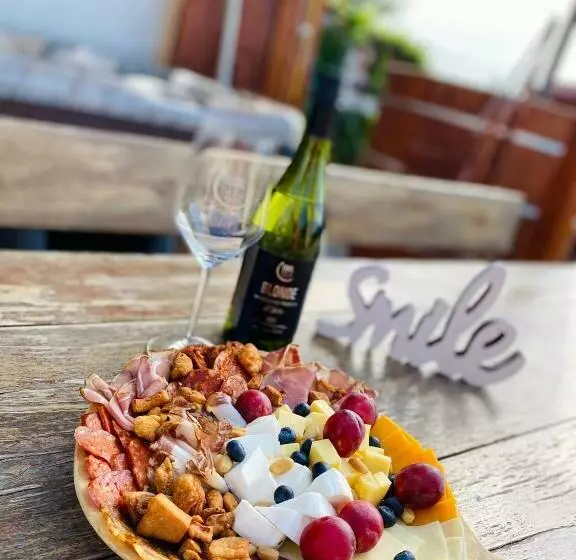 Majatalo Maul   Lator Vendégház