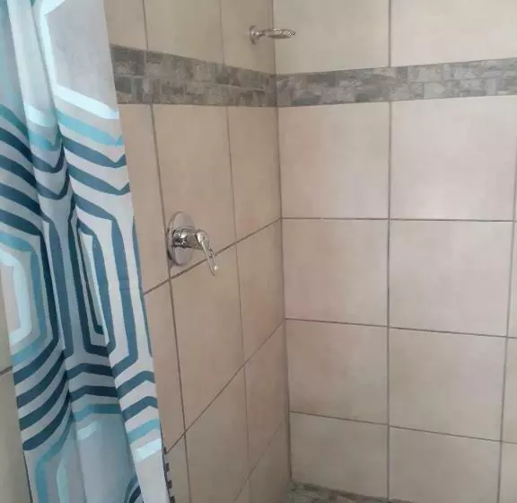 Majatalo Ruros Guest House