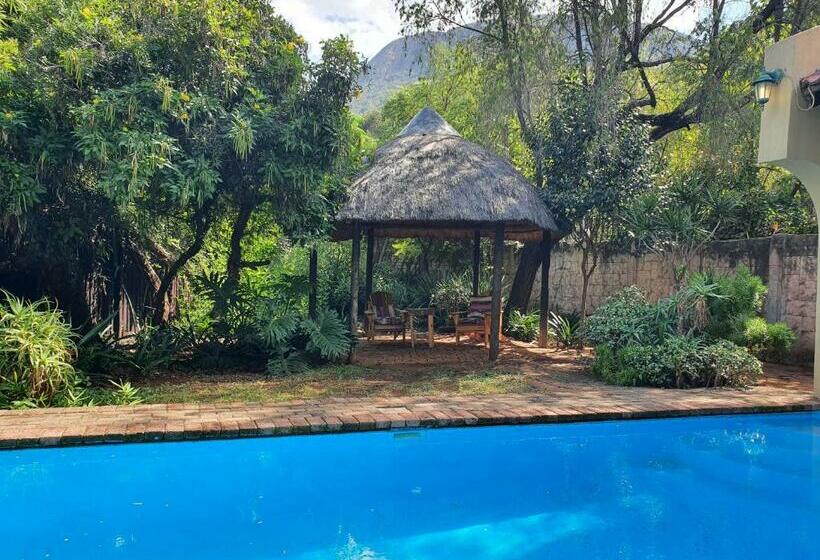 بنسيون Sun Deck Lodge