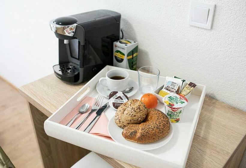 膳宿费 Vegas Hriňová Penzión