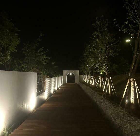 אתר נופש Rock Forest