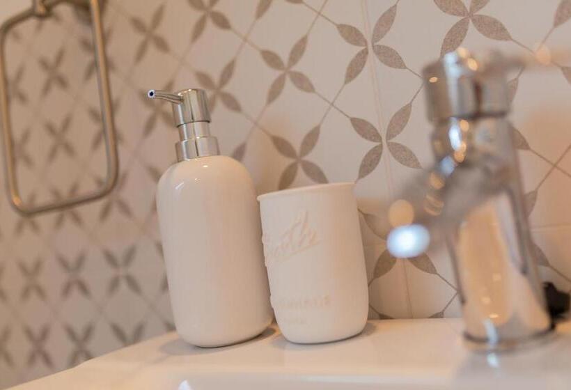 Villa Kőhegy Zamárdi By Bltn