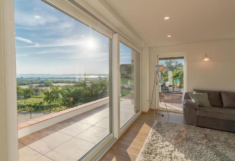 Villa Kőhegy Zamárdi By Bltn