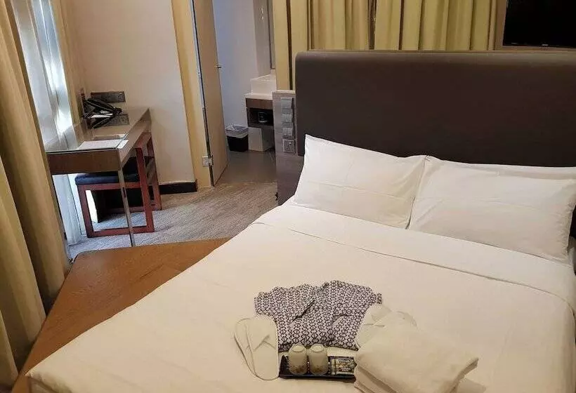 Amrise Hotel Kitchener