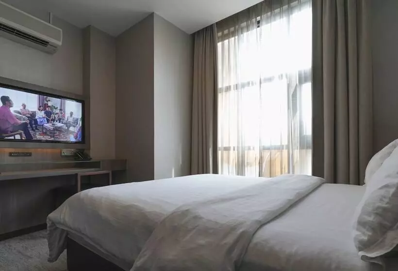 Amrise Hotel Kitchener