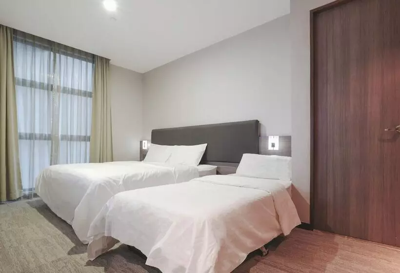 Amrise Hotel Kitchener