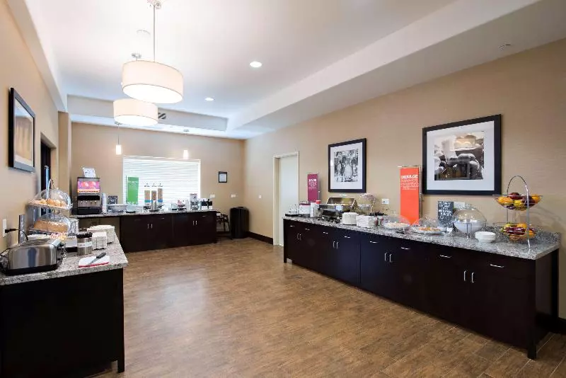 Hotel Hampton Inn Saskatoon South