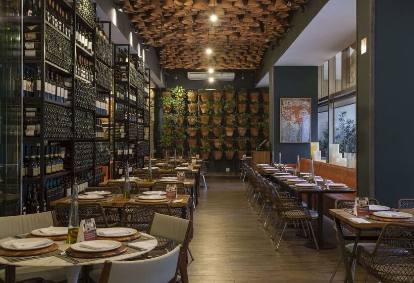 Отель Suite Queen Deluxe Bh