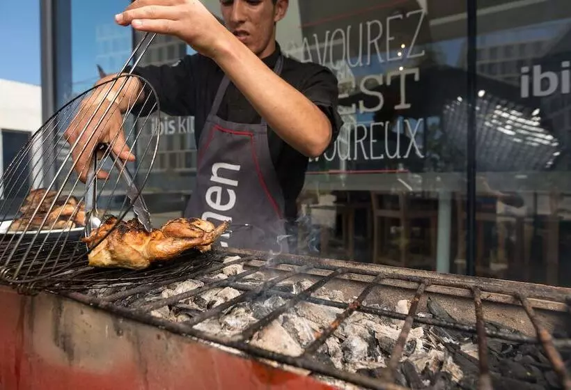 酒店 Ibis Casanearshore