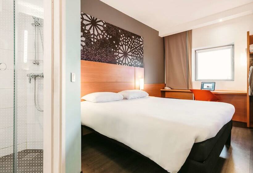 酒店 Ibis Casanearshore