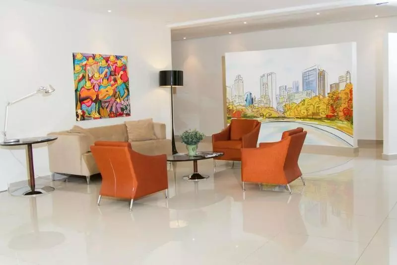 Отель Ipe Center