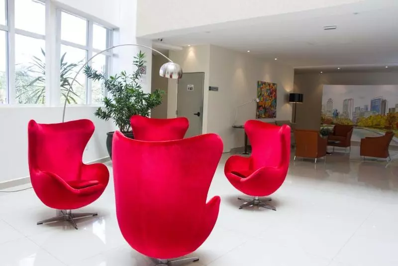 Отель Ipe Center