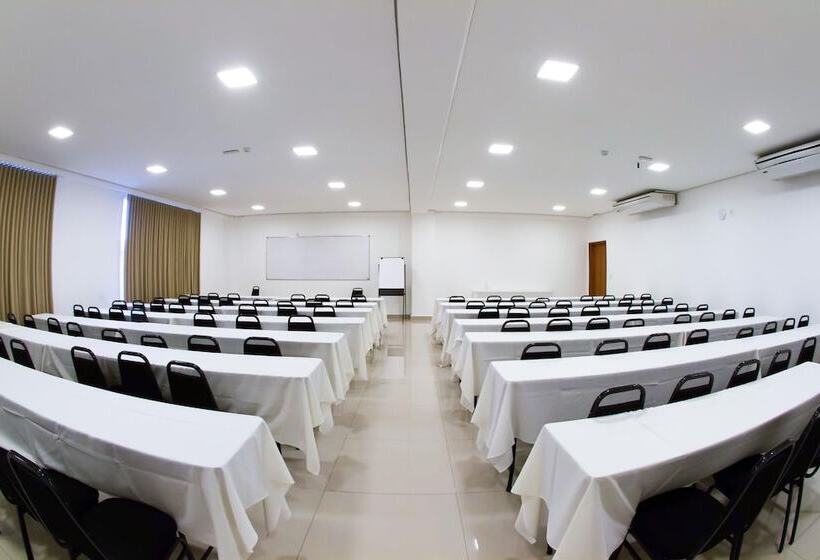 ホテル Ipe Center