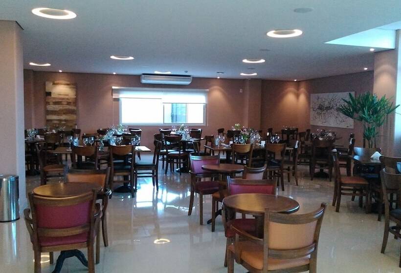 ホテル Ipe Center