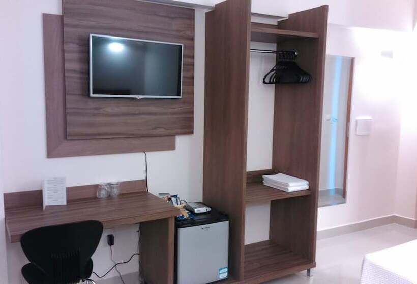 ホテル Ipe Center