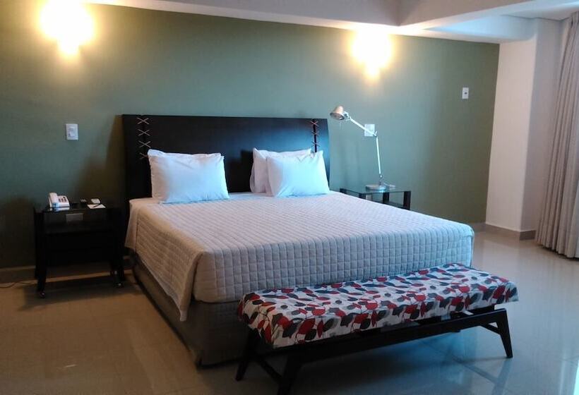 ホテル Ipe Center