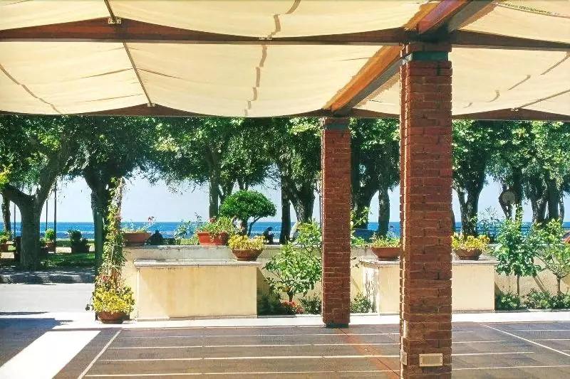 Hotelli Pisacane