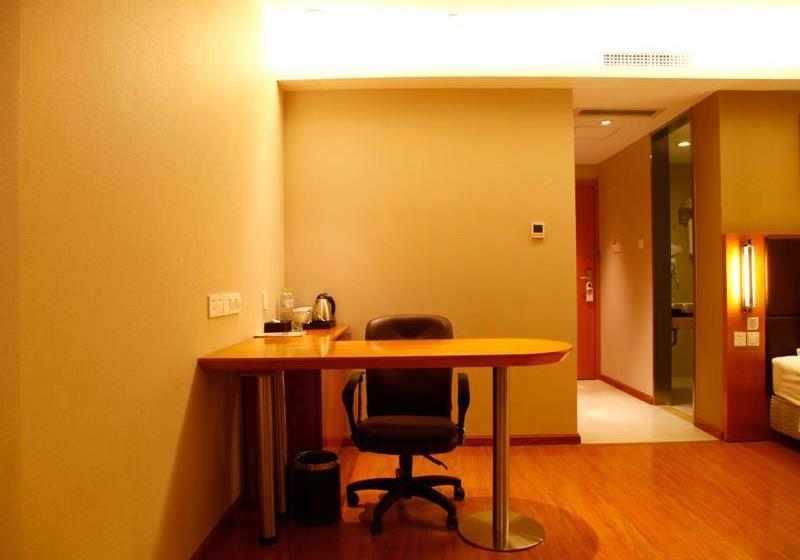 Отель Ji  Chengdu Wuhouci