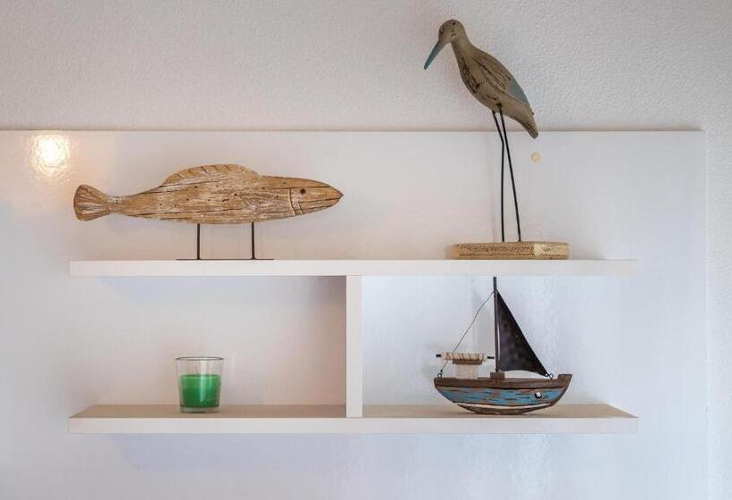 3 Bedroom Gorgeous Apartment In San Javier