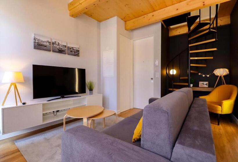 Coutinho Apartment Modern Ap In The City Centre With Balcony