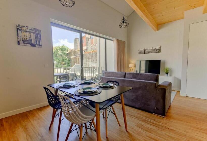 Coutinho Apartment Modern Ap In The City Centre With Balcony