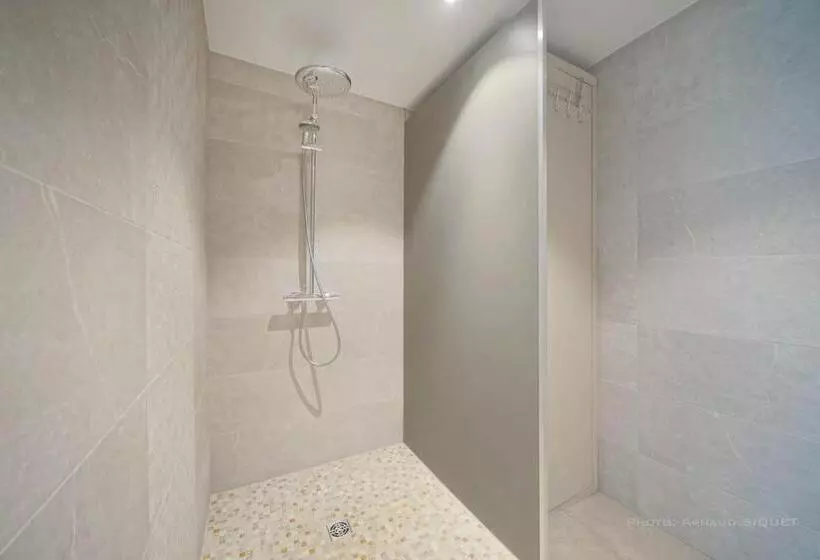 Gîte Familial Ferme Des Aujes Falaen