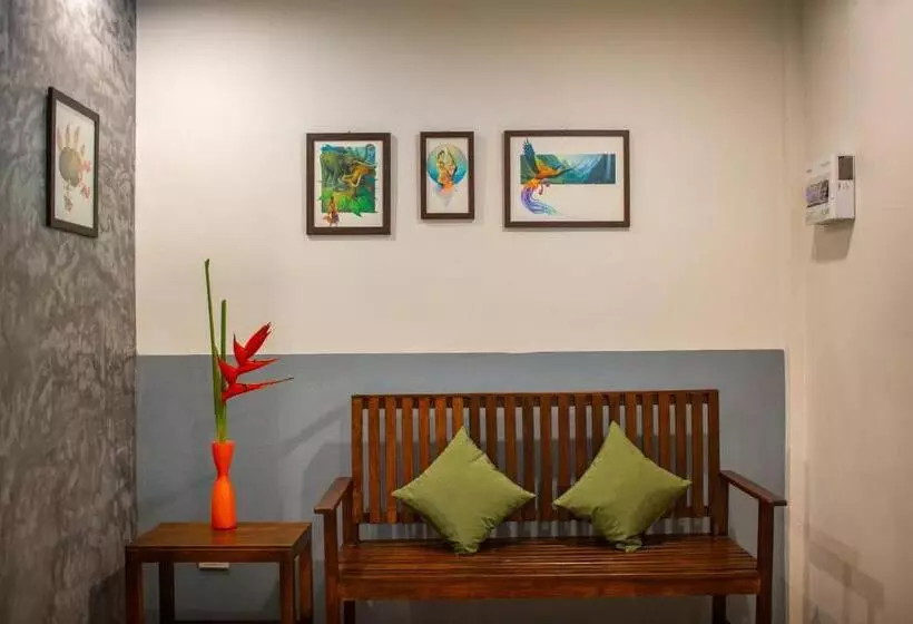 هتل Phangnga Keeree Resort & Gallery