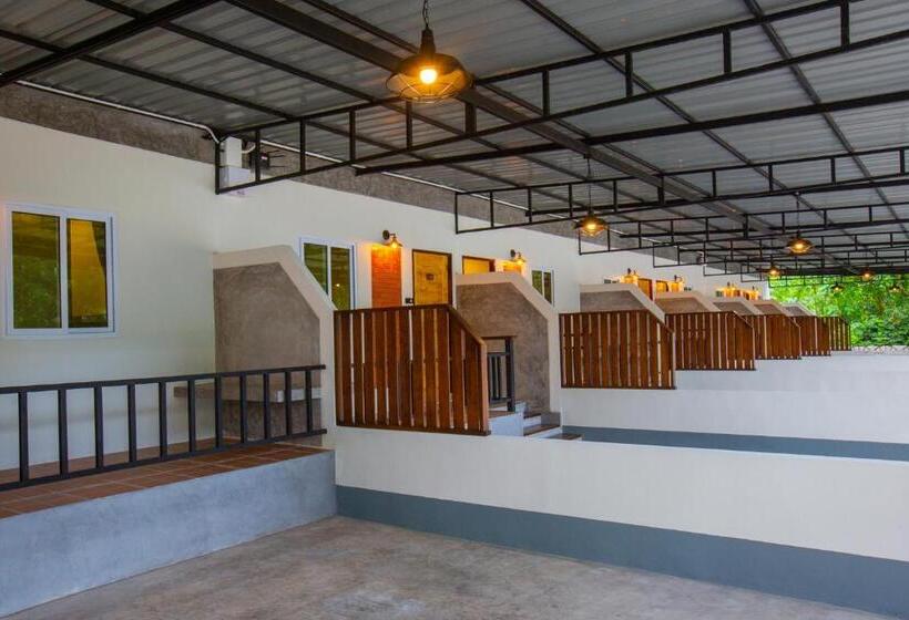 ホテル Phangnga Keeree Resort & Gallery