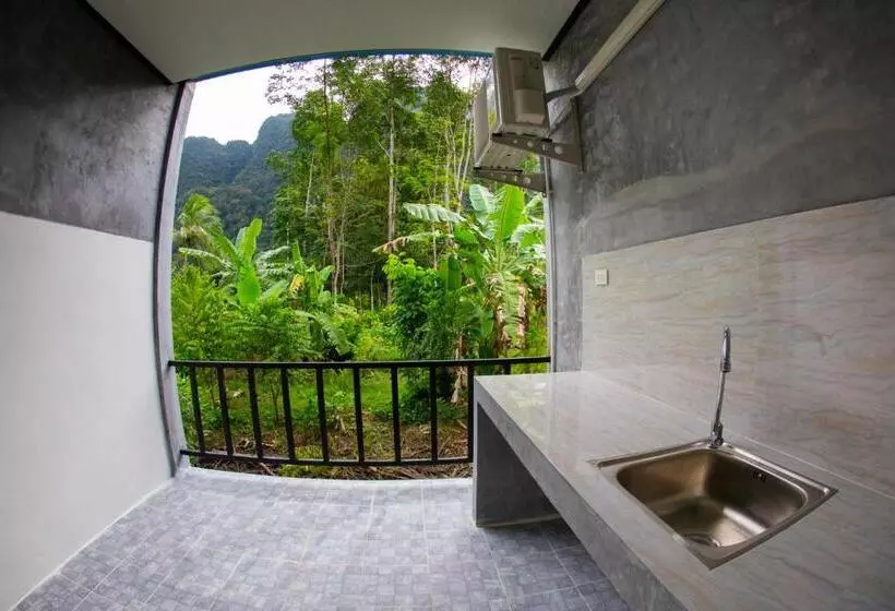 هتل Phangnga Keeree Resort & Gallery