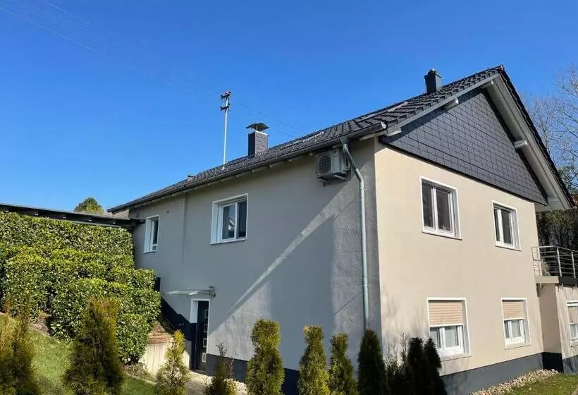 Komfort Ferienwohnung Nähe Bosenberg