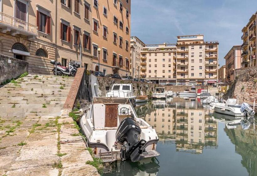Piccola Venezia Canal View Charming Flat