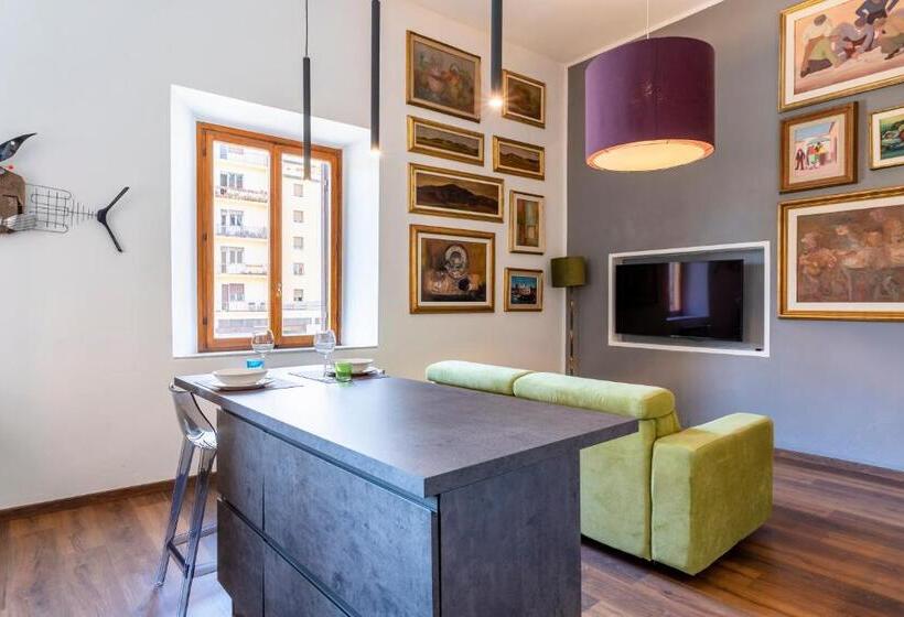 Piccola Venezia Canal View Charming Flat