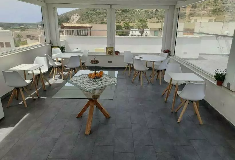 Aamiaismajoitus (B&B) Ponente & Maestro Rooms