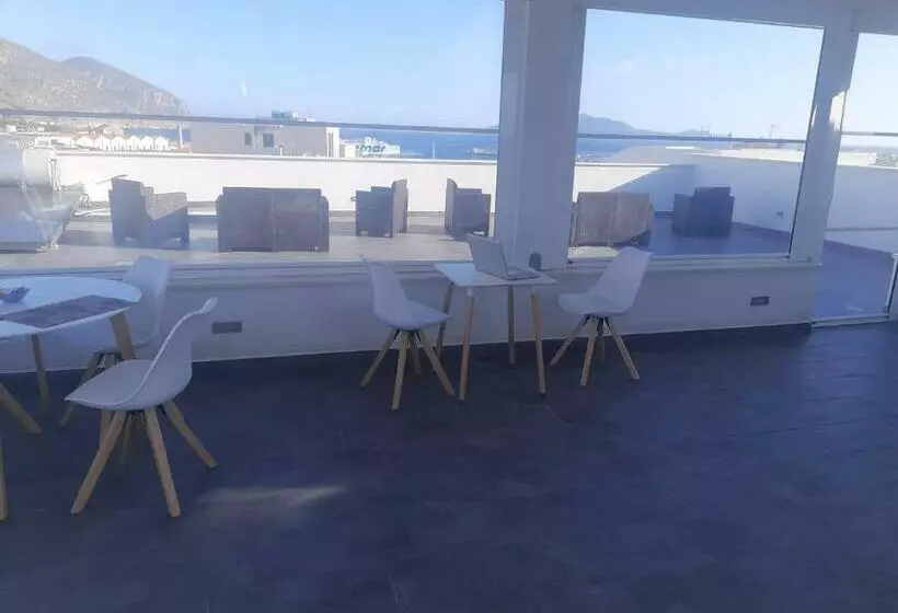 Aamiaismajoitus (B&B) Ponente & Maestro Rooms