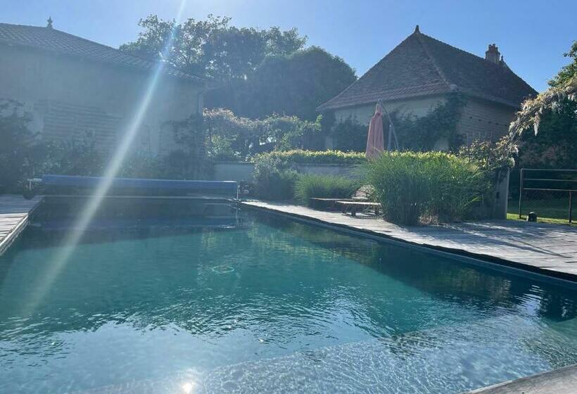 Bed and Breakfast Les Jardins Des Soussilanges