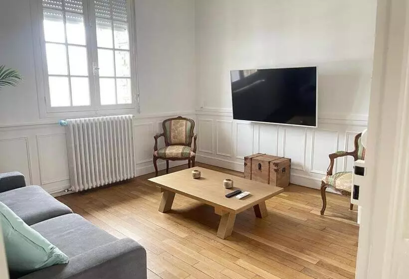 Domfront Bnb : Chic & Confort