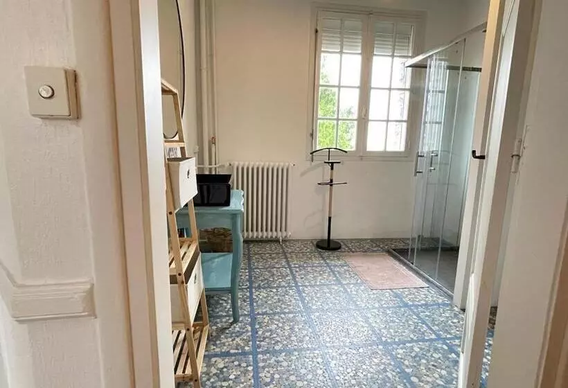 Domfront Bnb : Chic & Confort