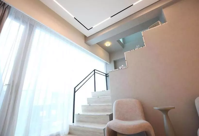 Fleur Villa