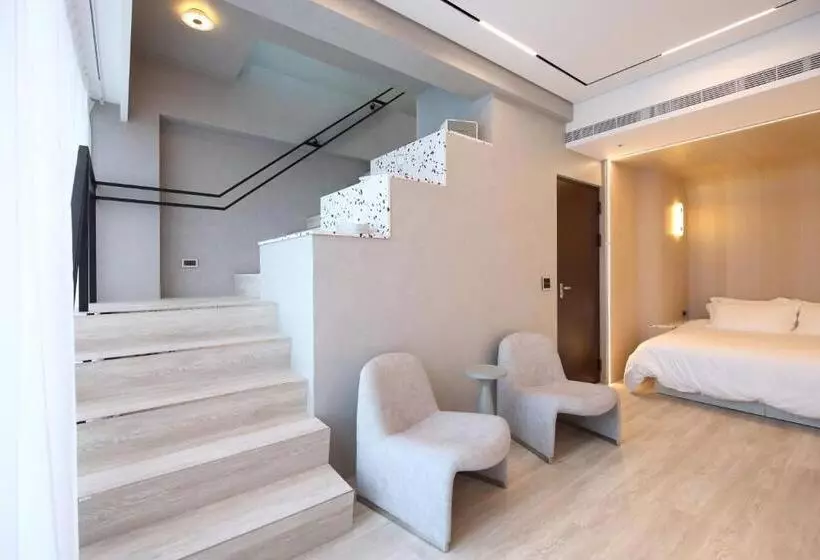 Fleur Villa