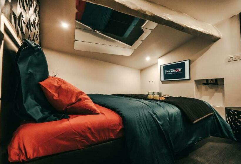 هتل Love Bordeaux Playroom Avec Salle De Jeux Pour Adultes Et Lit à Eau Chauffant