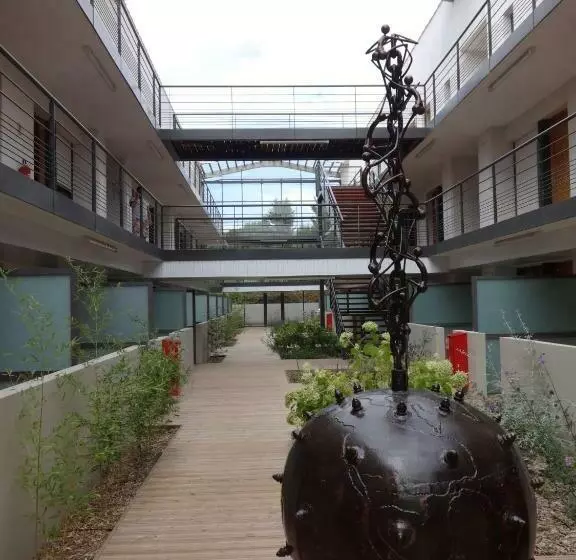 Les Jardins D Athena