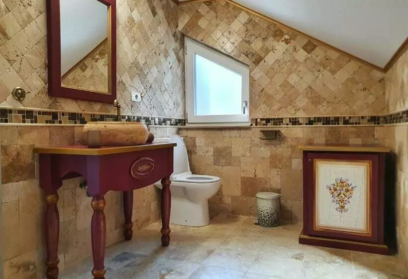 Majatalo Casa Montis Rasnov
